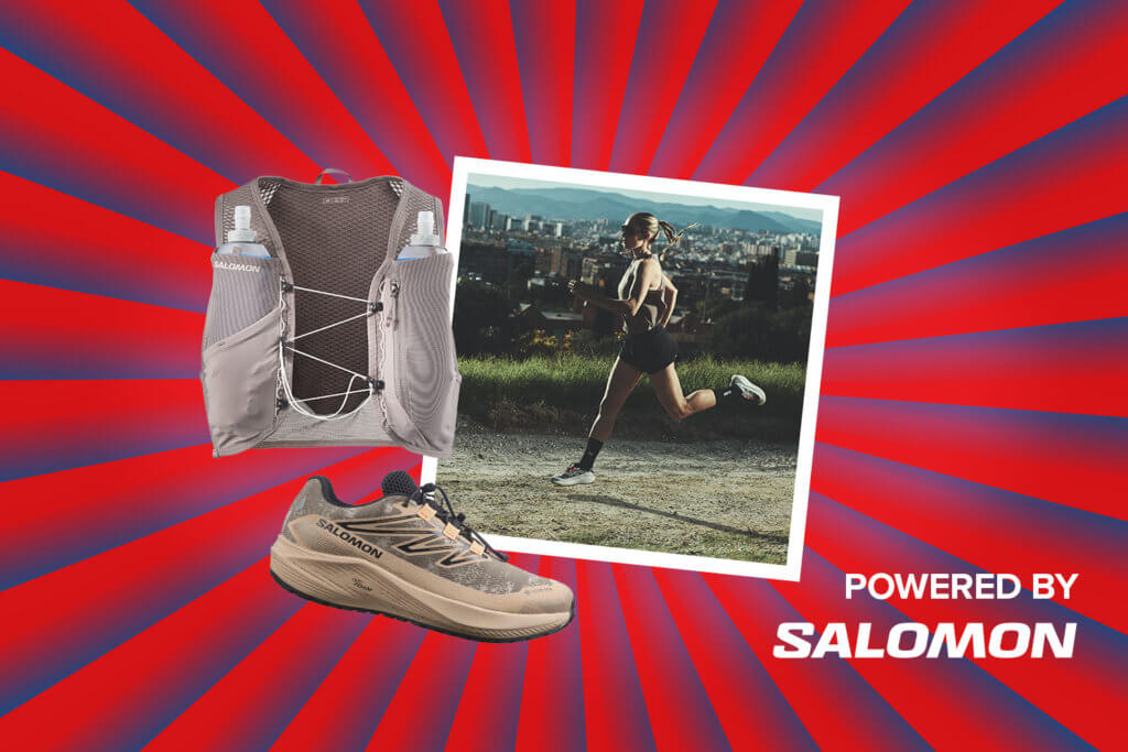 Banner mit rot-blauen Streifen, die sich von der Bildmitte nach außen ziehen. Mitten drin ein Foto, das eine Frau beim Gravelrunning zeigt. Ebenfalls im Banner zu sehen sind Produktbilder (Gravel Laufweste, Gravel Schuhe), und ein "Powered by" Schriftzug gefolgt von dem Salomon Logo.